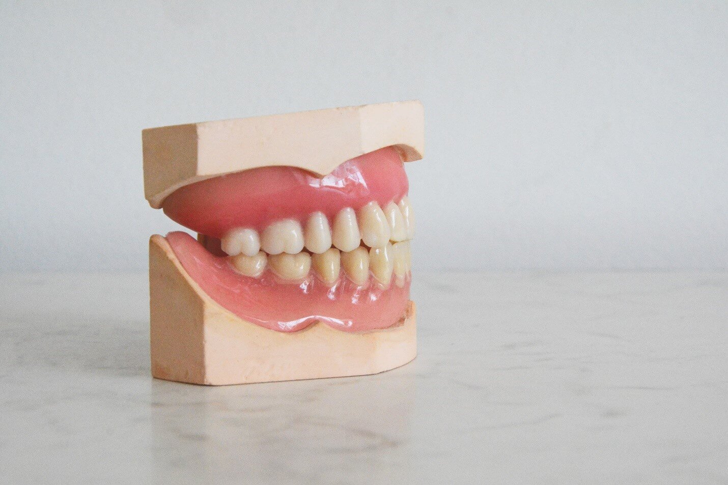 Mengurangi Rasa Nyeri di Gigi